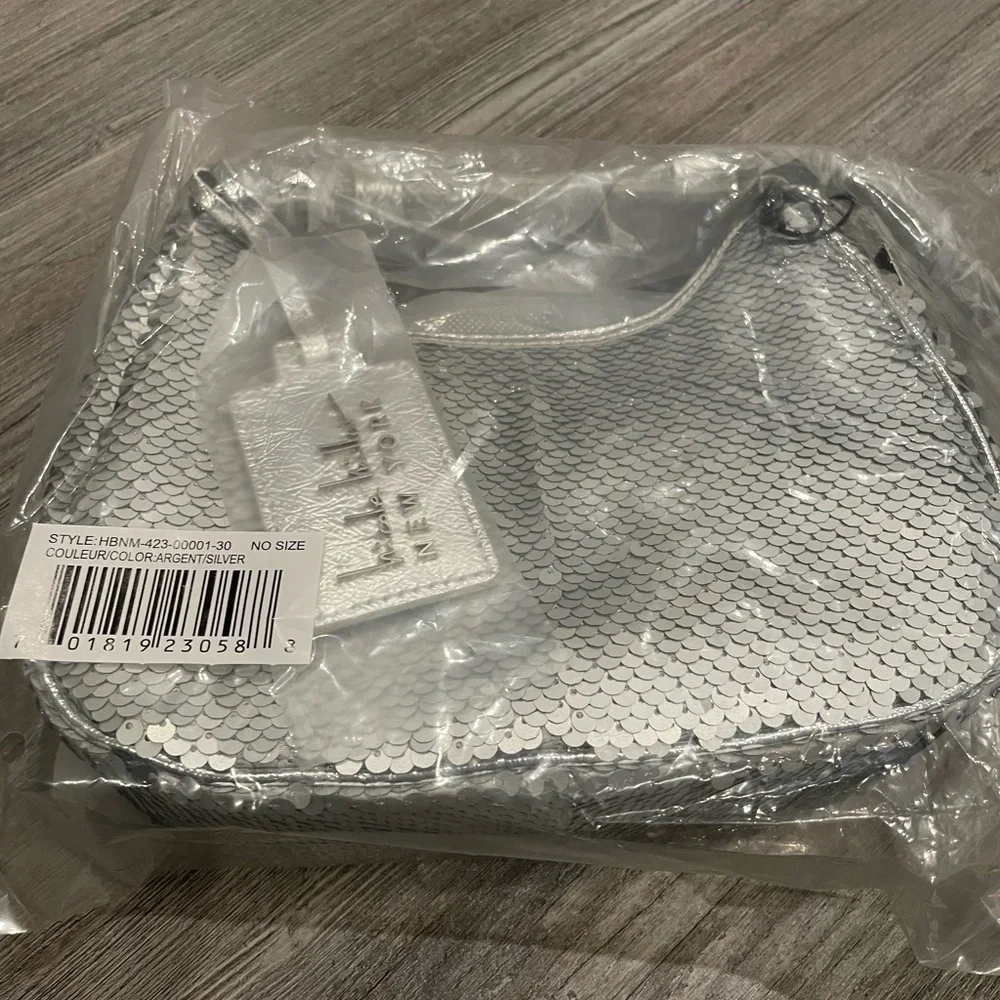 Michael Kors Jet Set Travel and Nicole Miller Silver Mini Y2K Shoulder Bag - Picture 6 of 8